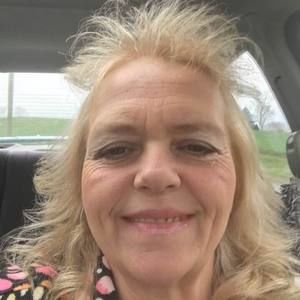 Meet your Posher, Shirley